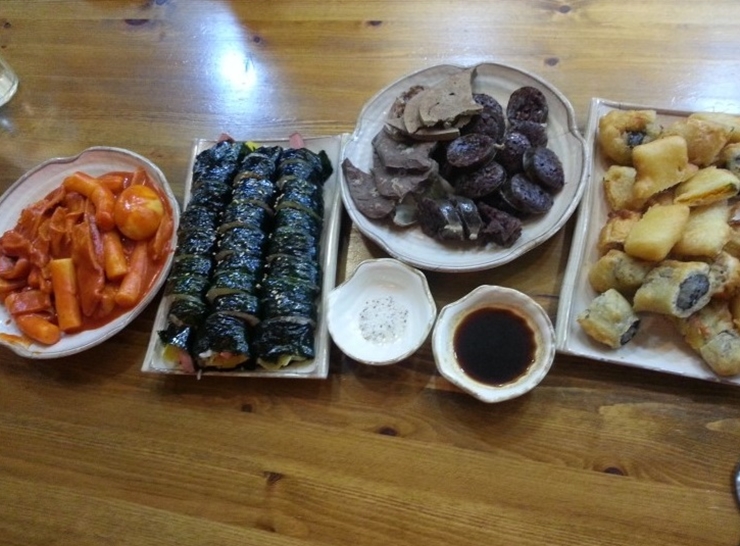 으뜸김밥 이미지