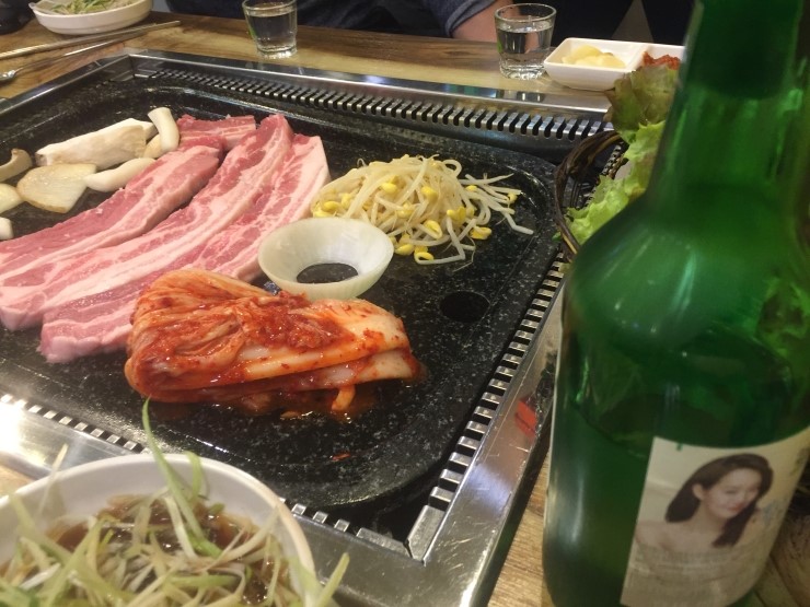 삼겹이랑 찌개랑 이미지