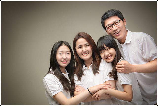 파밀리아스튜디오 이미지