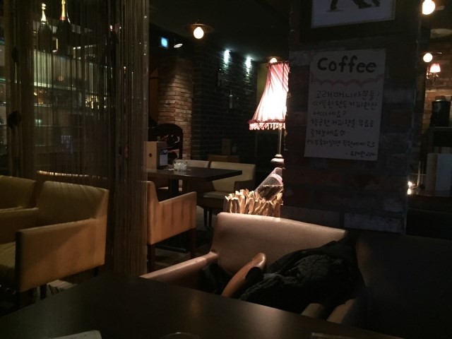 유쾌한고래 이미지