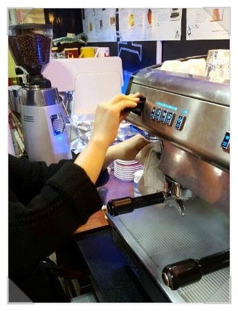 바리스타래빗 이미지