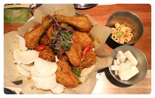꾸치킨 이미지