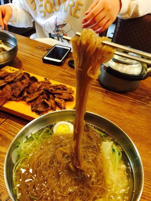 육쌈냉면 이미지