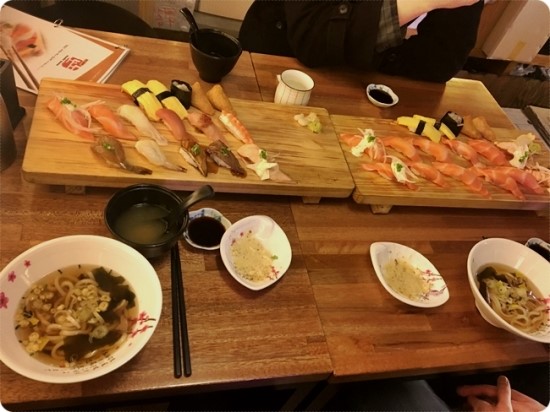 스시랑연어 이미지
