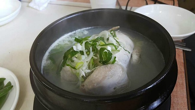 고려한방삼계탕 이미지