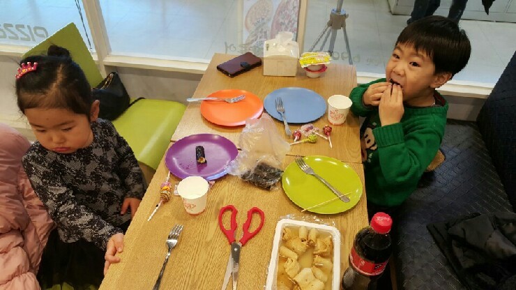 엄마친구꼬마김밥 이미지