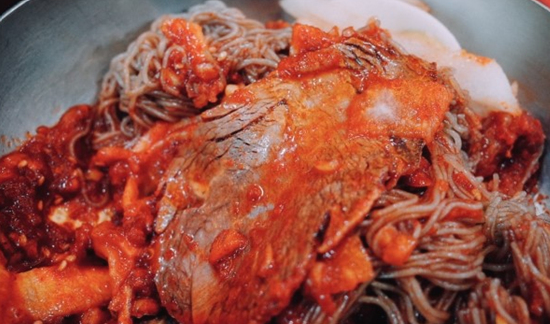 함흥냉면 이미지