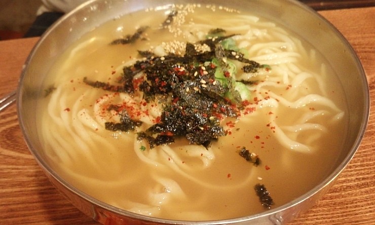 밀어칼국수 이미지