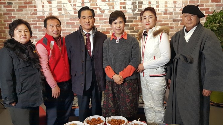 욱이네닭강정 이미지