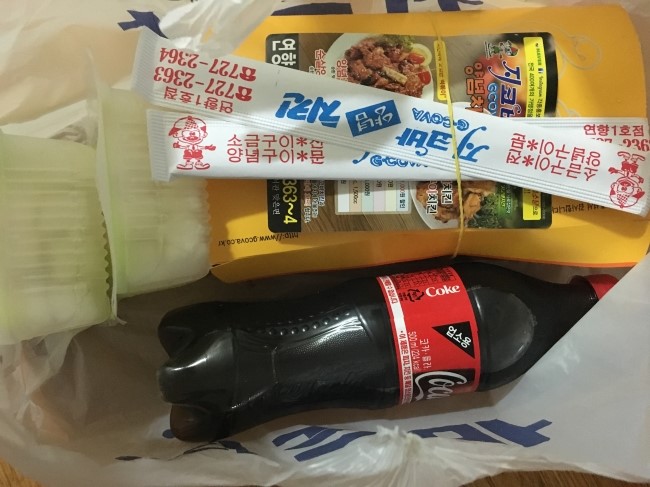 지코바숯불양념치킨 이미지