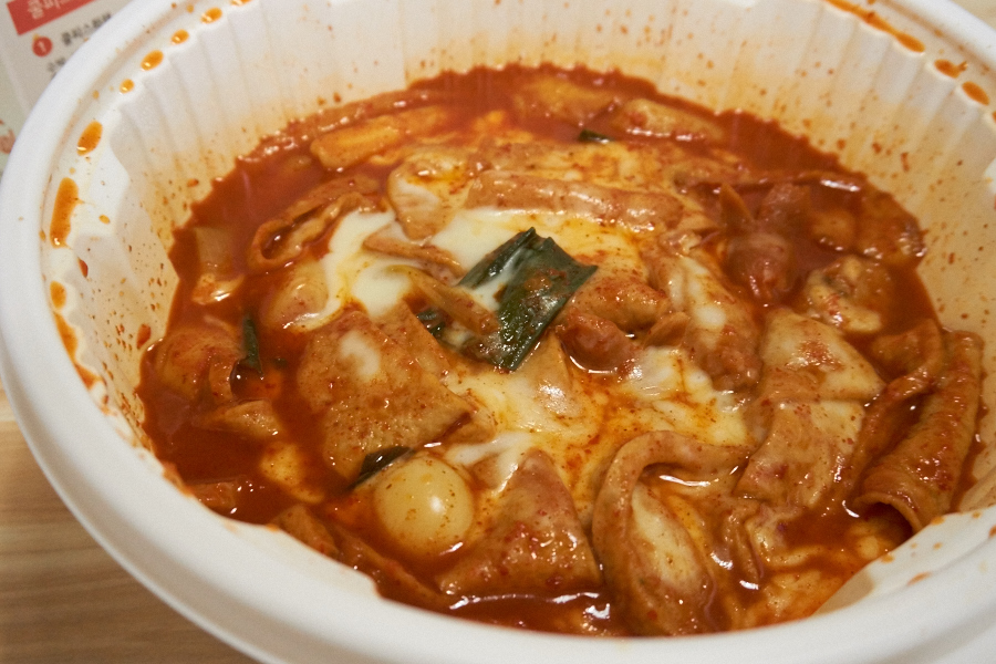 괴물떡볶이 이미지