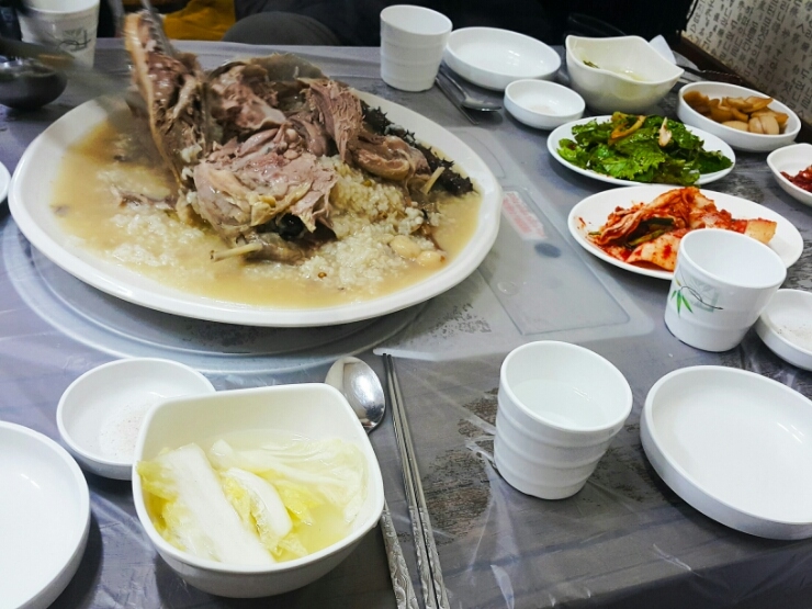 내포오리누룽지백숙 이미지