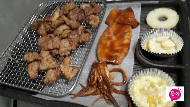 철든돼지 이미지