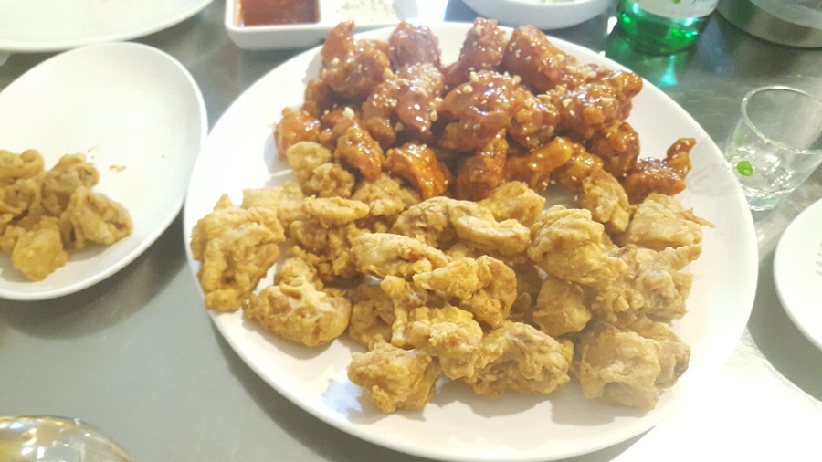 가마솥통닭 이미지