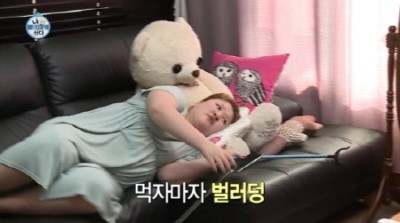 국수먹방 이미지
