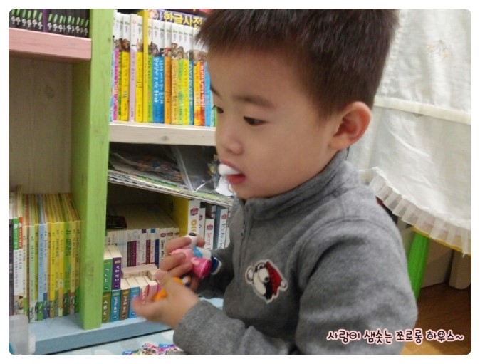 연세무지개치과 이미지
