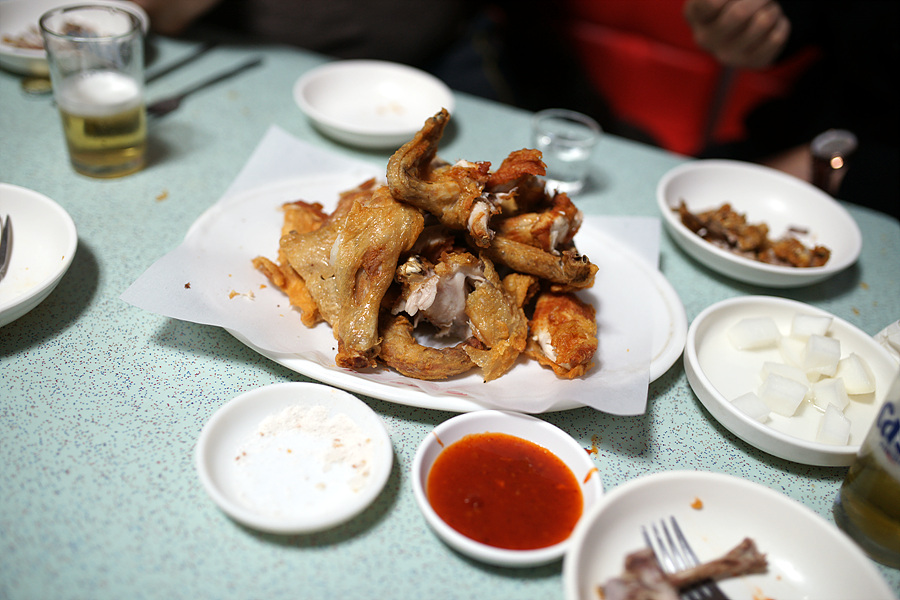 동큐치킨 이미지