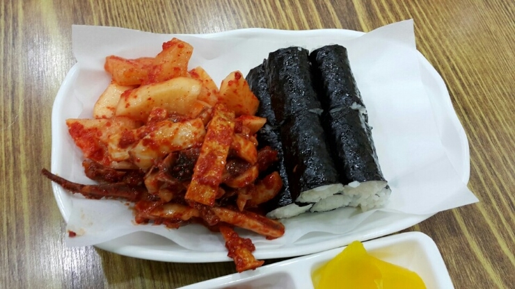 김밥앤국시 이미지