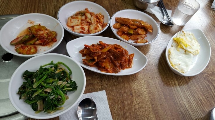 논현동황금식당 이미지