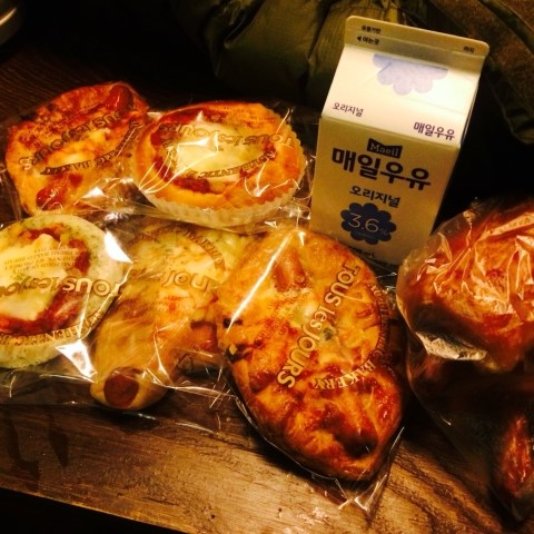 빵과야식 이미지