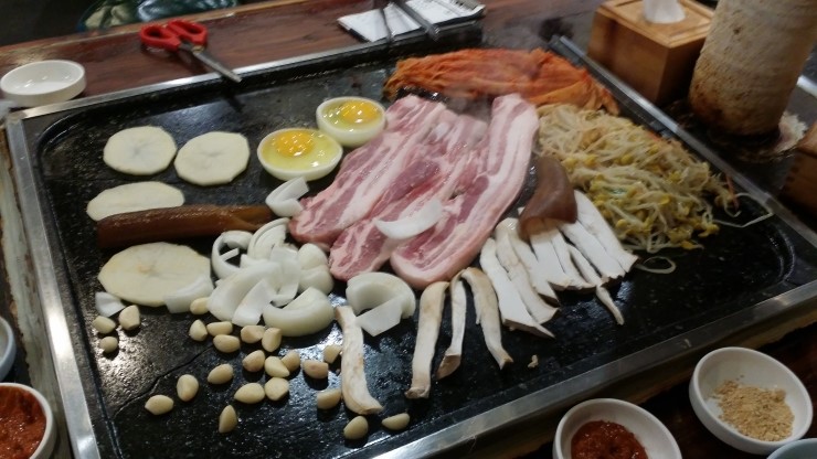 왕돌삼겹살 이미지