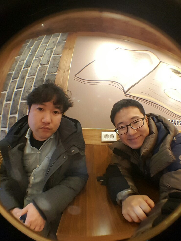 토굽스카페 이미지