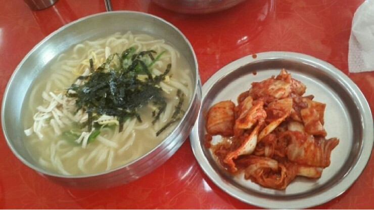 영천닭칼국수 이미지