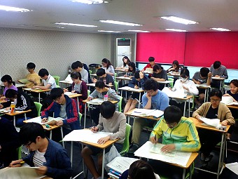 신화창조학원 이미지
