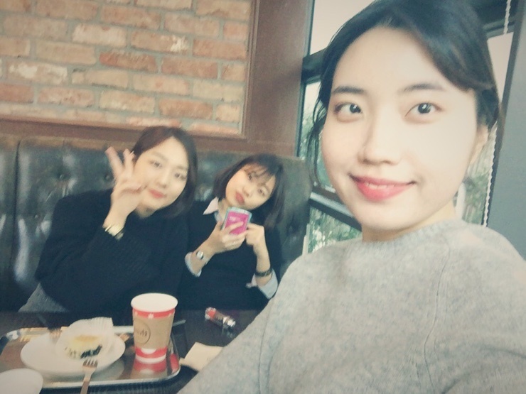 필통치킨 이미지