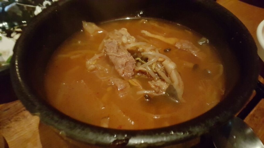 유쾌한접시 이미지