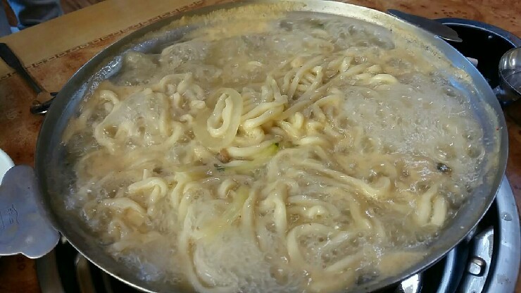 궁중칼국수 이미지