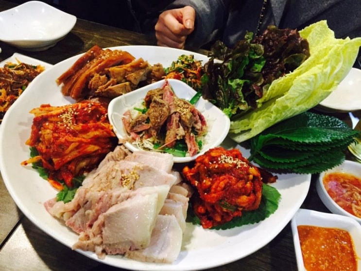 병천순대 왕족발 이미지