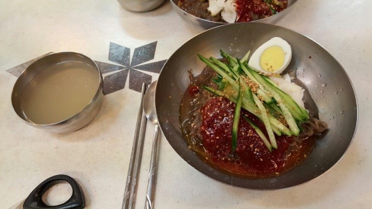 뚱보냉면 이미지