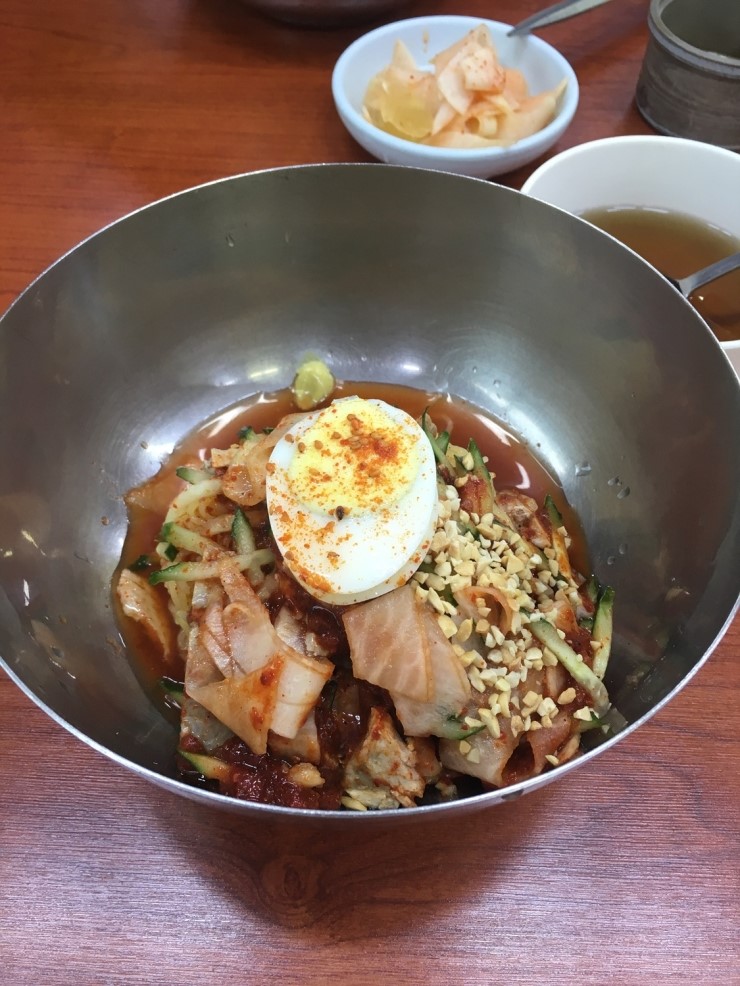 밀면전문 이미지
