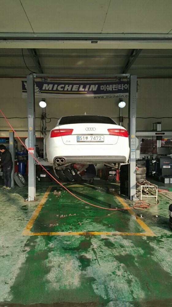 황산타이어 이미지