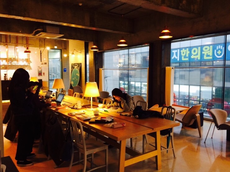 카페2B 이미지