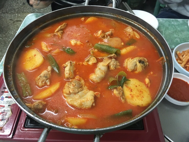 지디큐팩토리 이미지
