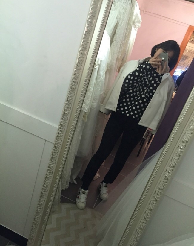 사월의레나 이미지