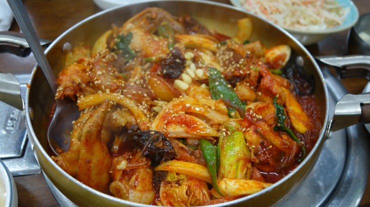 퐁퐁특수통닭 이미지