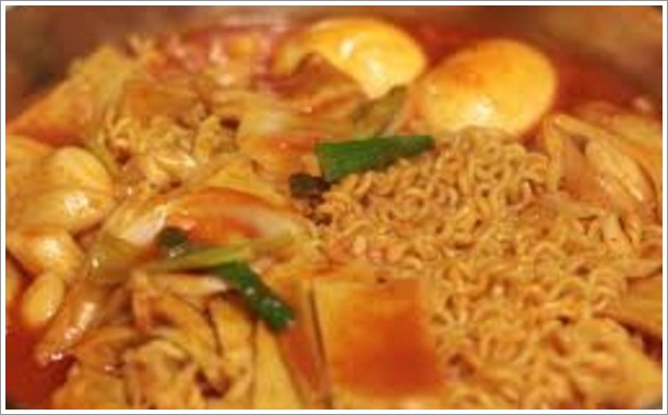 꿀맛분식 이미지