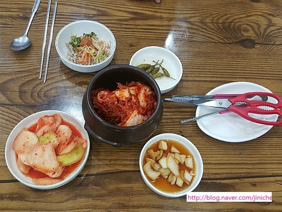 마당손칼국수 이미지