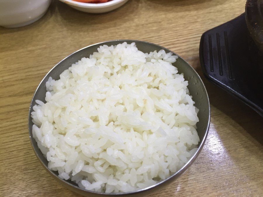 토마토김밥 이미지