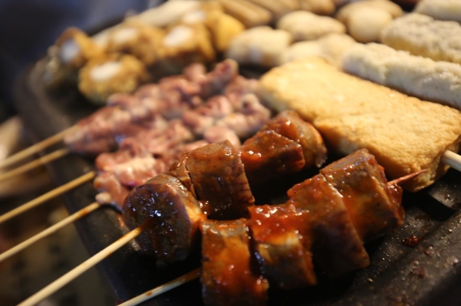 엽기닭꼬치 이미지