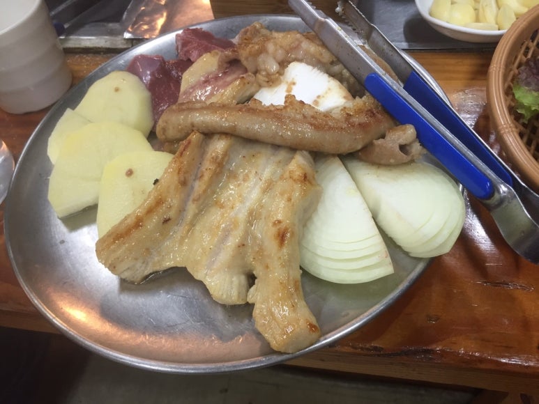 옥돌양곱창구이 이미지
