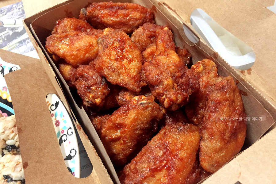 교촌치킨 이미지