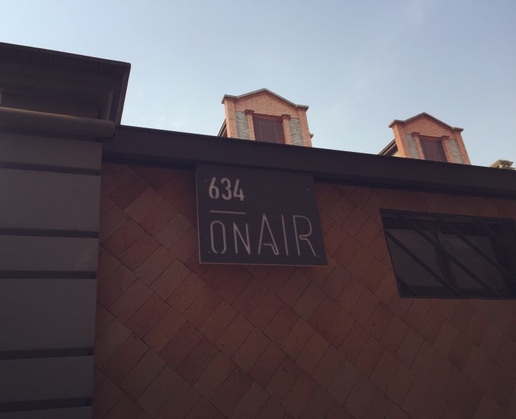 Cafe on 이미지