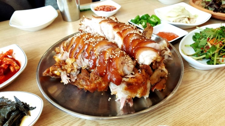 장충달인의족발 이미지