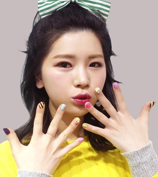 찬란네일 이미지
