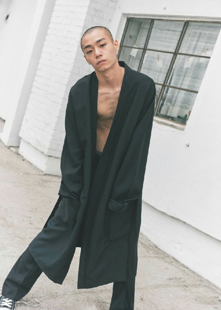 로브 이미지