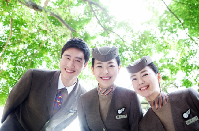승무원 이미지